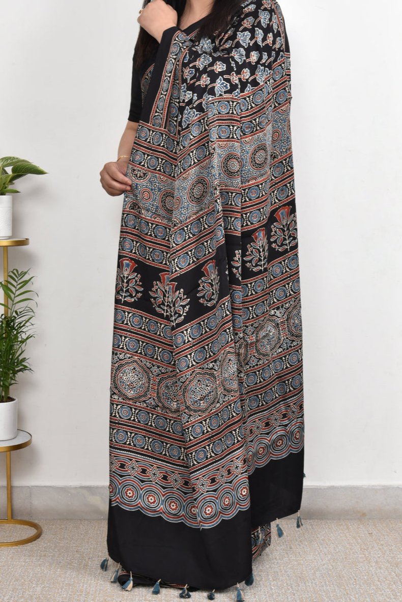 AJRAKH BLACK MODAL SILK DIGITAL PRINTED SAREE