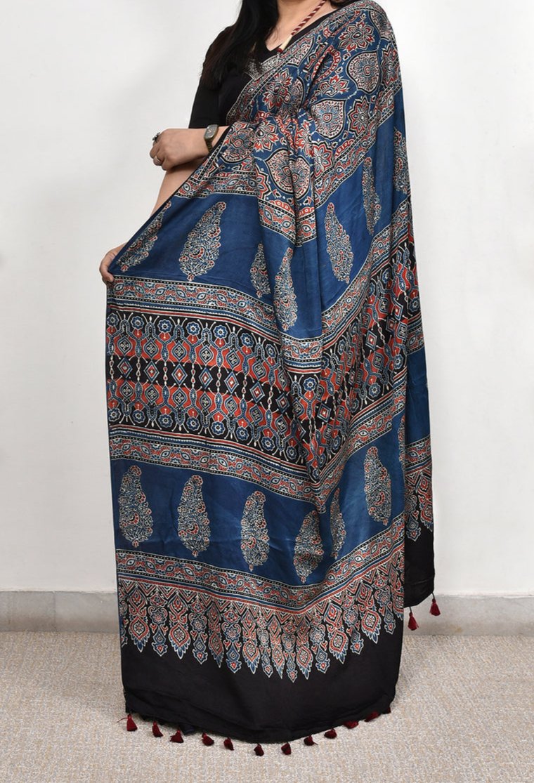 AJRAKH NAVY BLUE MODAL SILK DIGITAL PRINTED SAREE