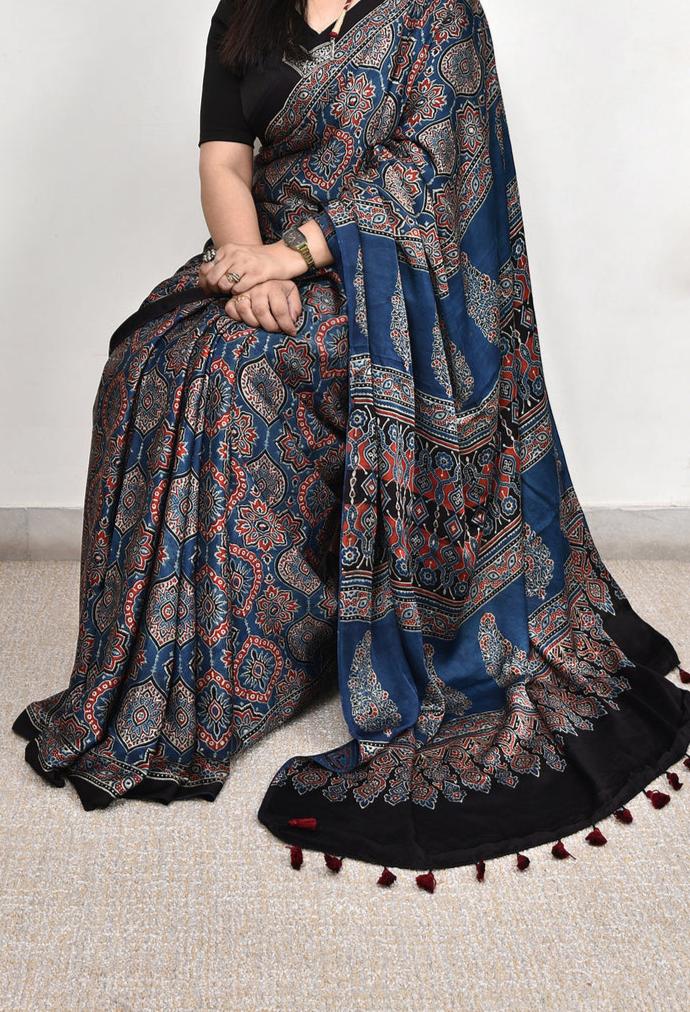 AJRAKH NAVY BLUE MODAL SILK DIGITAL PRINTED SAREE