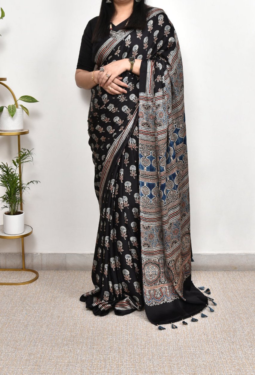 AJRAKH BLACK MODAL SILK DIGITAL PRINTED SAREE