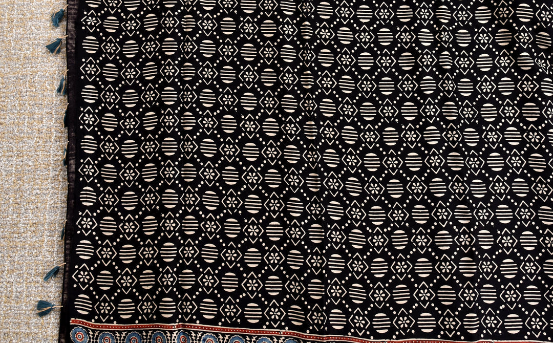 AJRAKH BLACK MODAL SILK DIGITAL PRINTED SAREE